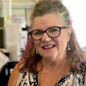 Meet your Posher, Linda